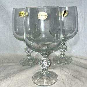 Crystal glasses 